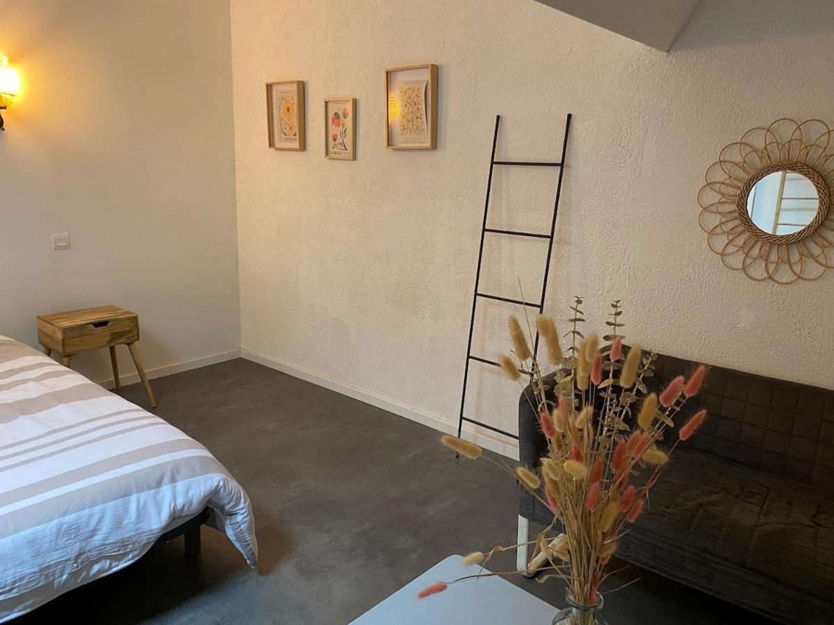 Villa Emeraude Cublac Luaran gambar